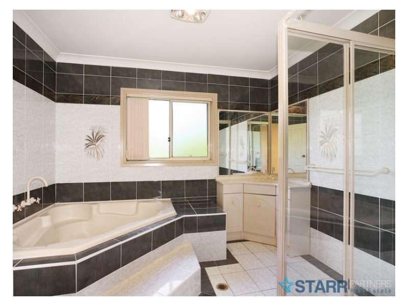 576 Woodville Road (Cnr Chiltern Rd), Guildford NSW 2161