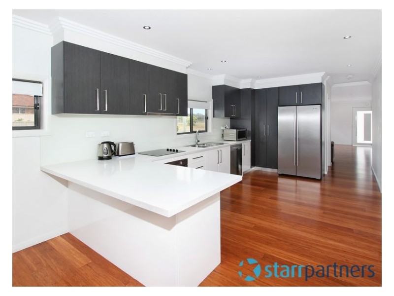 21 Fox Hills Crescent, Prospect NSW 2148