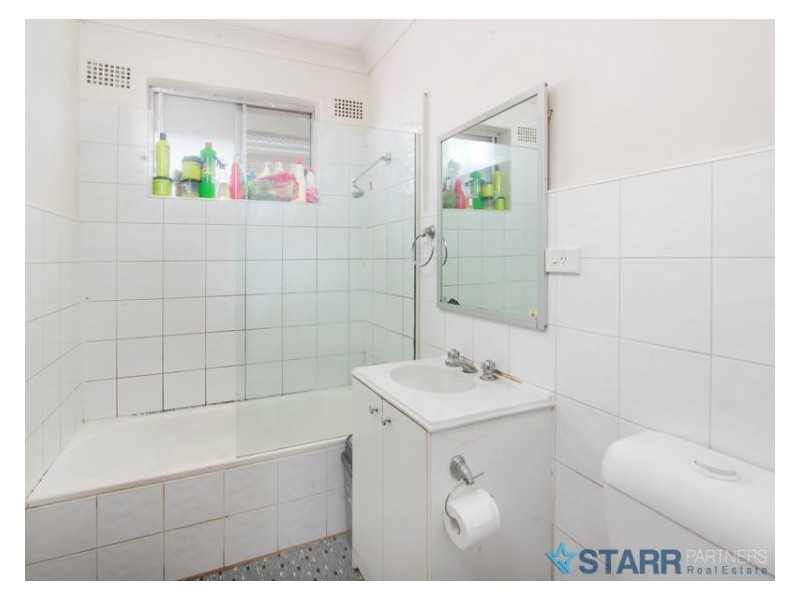 3/15 Oxford Street, Merrylands NSW 2160