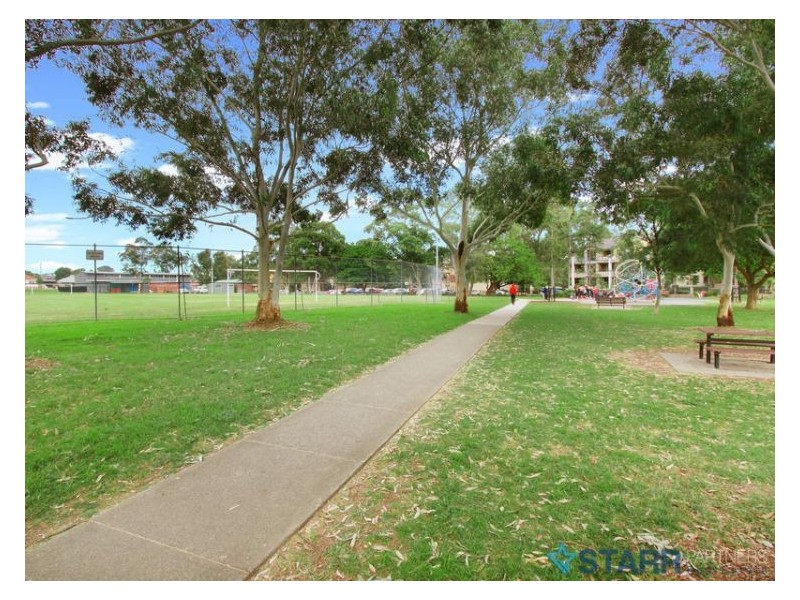 3/15 Oxford Street, Merrylands NSW 2160