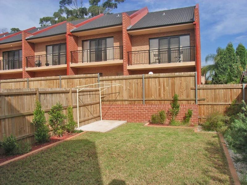 1/38-42 WYNYARD STREET, Guildford NSW 2161