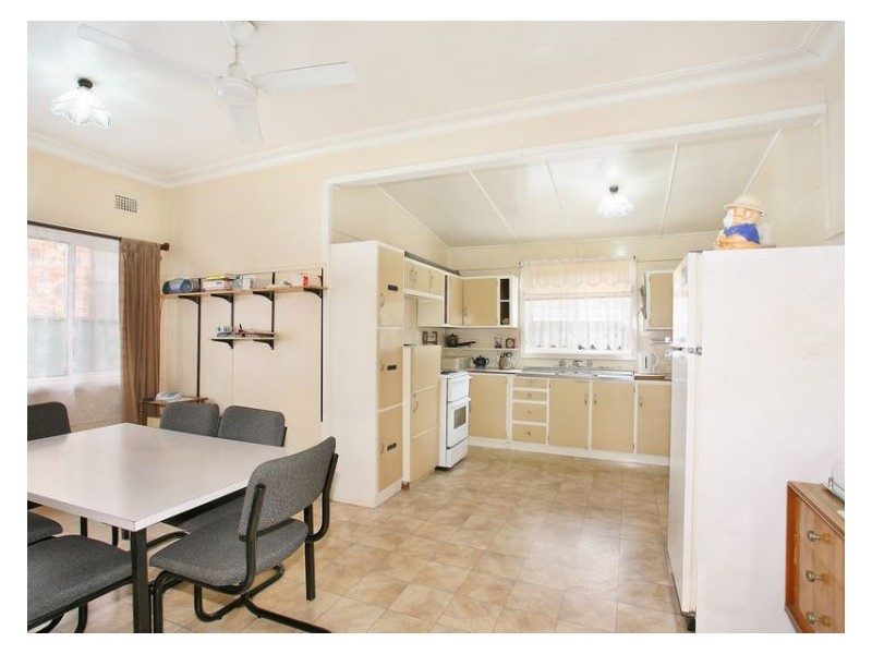 31 Ellis Street, Merrylands NSW 2160