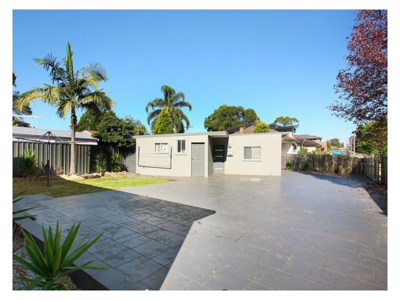 78 Hilltop Road, Merrylands NSW 2160