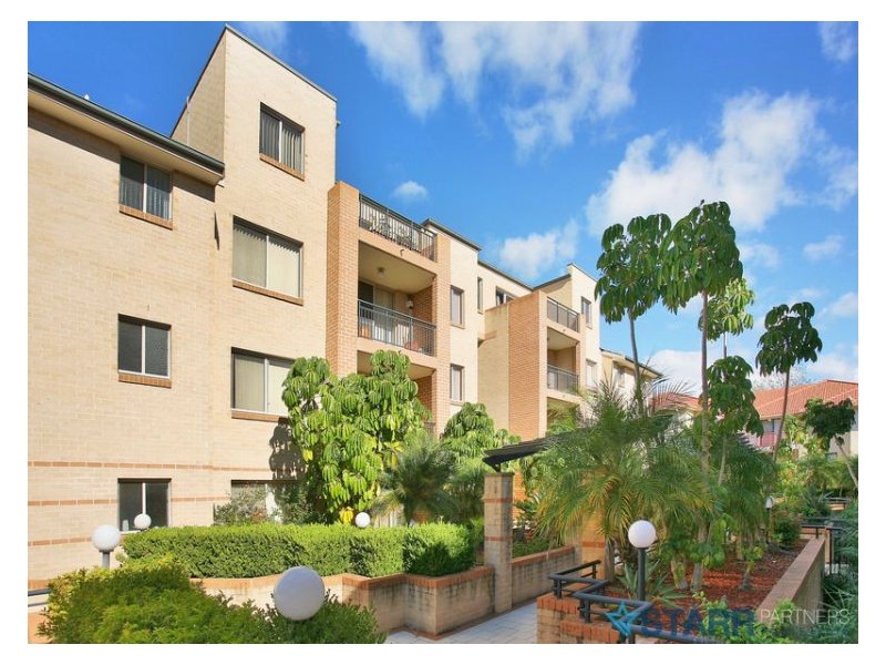 27/2 Conie Avenue, Baulkham Hills NSW 2153