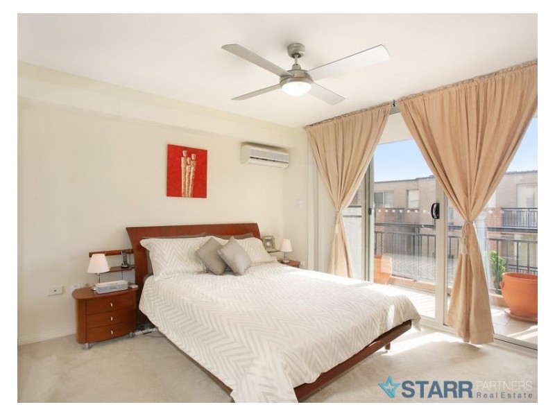 27/2 Conie Avenue, Baulkham Hills NSW 2153