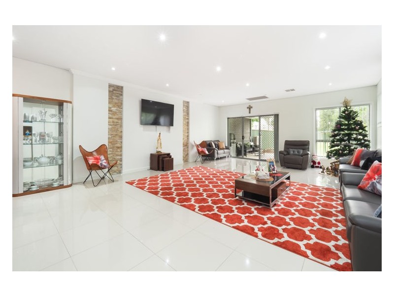 113 Gardenia Parade, Greystanes NSW 2145