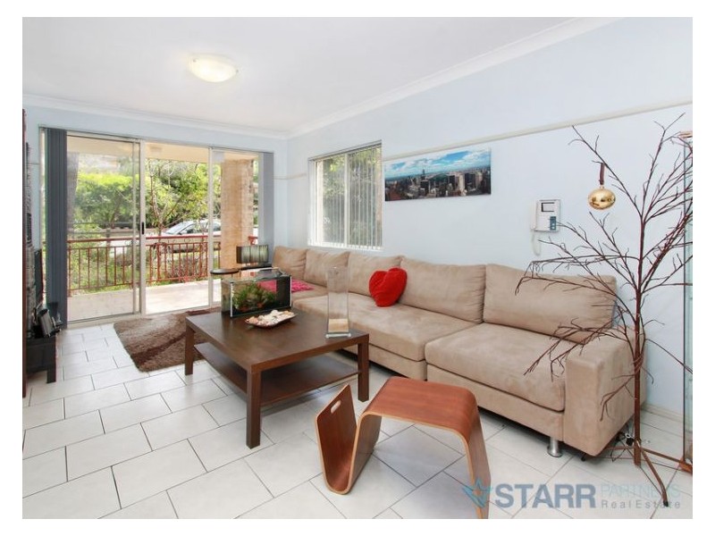 26/2-4 Kane Street, Guildford NSW 2161