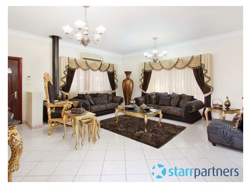 24 Renfrew Street, Guildford NSW 2161