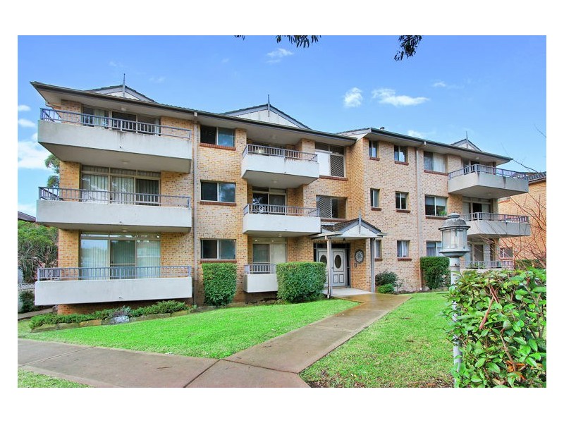1/261-265 Dunmore Street, Pendle Hill NSW 2145