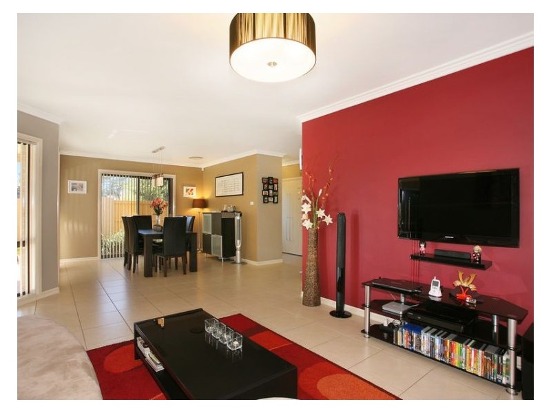 8 Pastoral Circuit, Pemulwuy NSW 2145