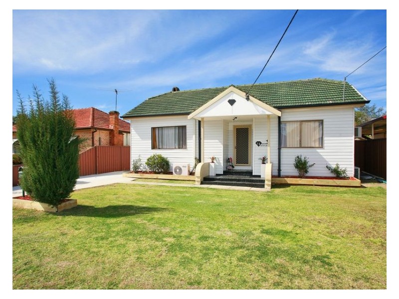 16 Styles Place, Merrylands NSW 2160