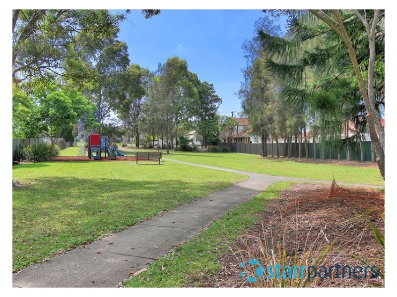 35 Grace Crescent, Merrylands NSW 2160