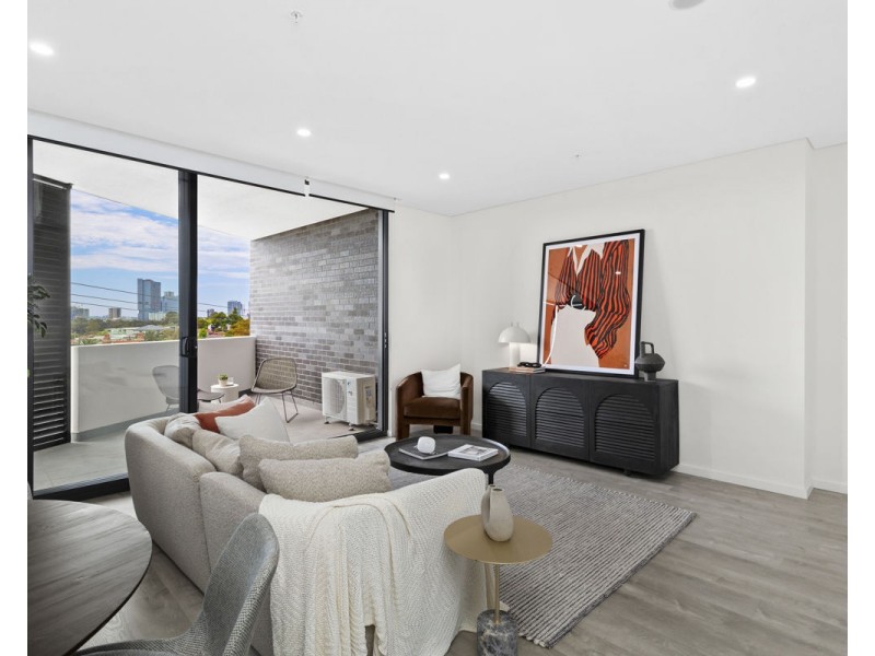 14 Hilltop Road, Merrylands NSW 2160