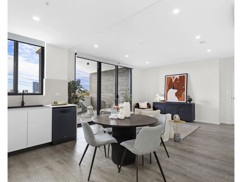 14 Hilltop Road, Merrylands NSW 2160