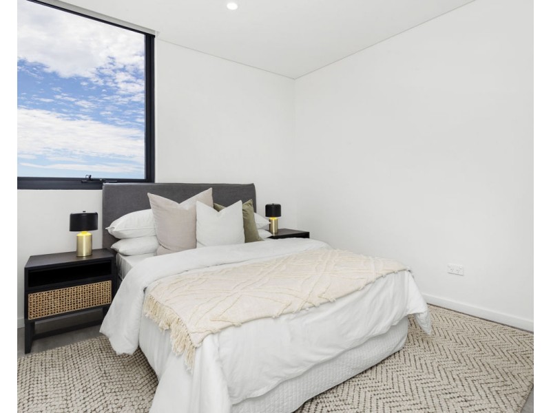 14 Hilltop Road, Merrylands NSW 2160