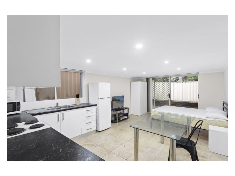 34 Paton Street, Merrylands NSW 2160