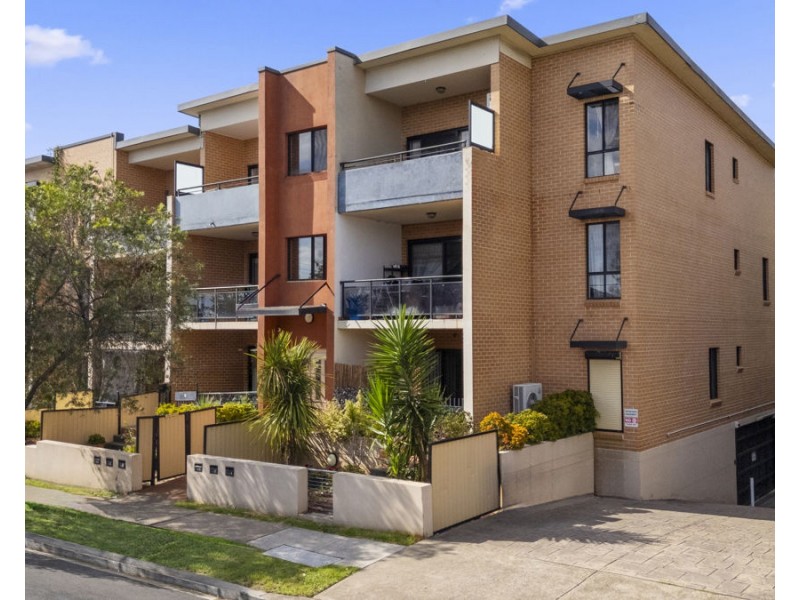 13/51-53 Cross Street, Guildford NSW 2161