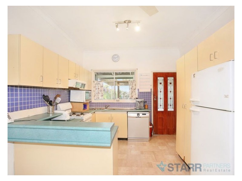 37 Lavinia Street, Merrylands NSW 2160