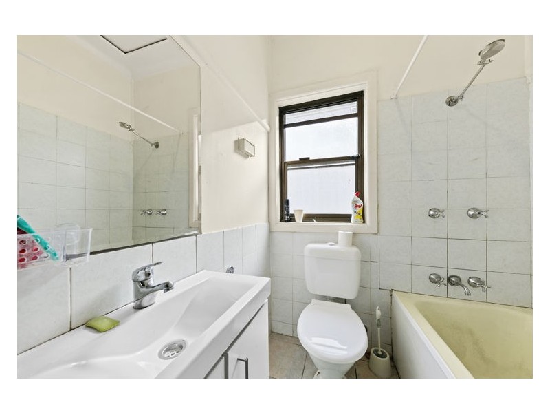 4 Alderney Road, Merrylands NSW 2160