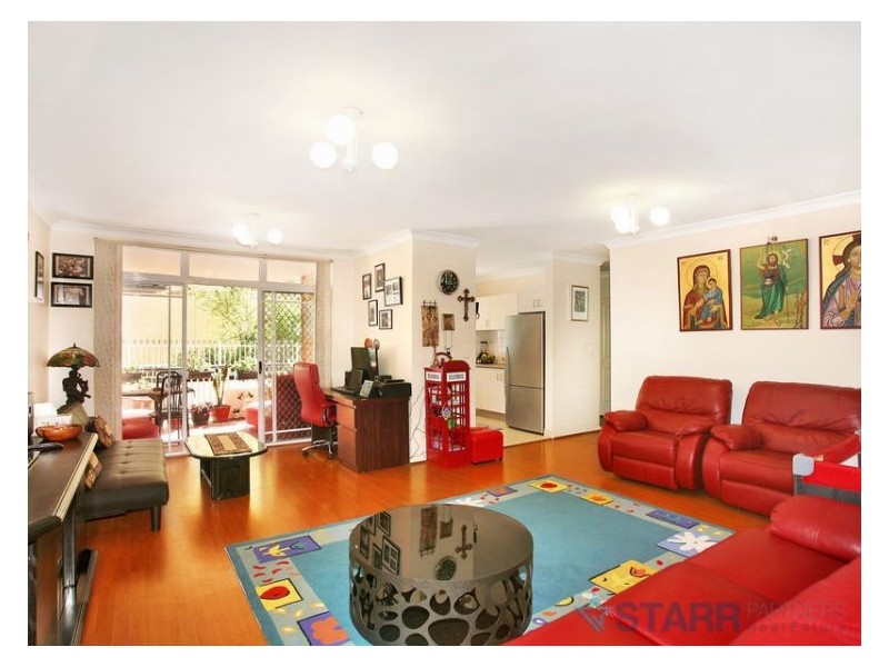 3/53 Windsor Road, Merrylands NSW 2160