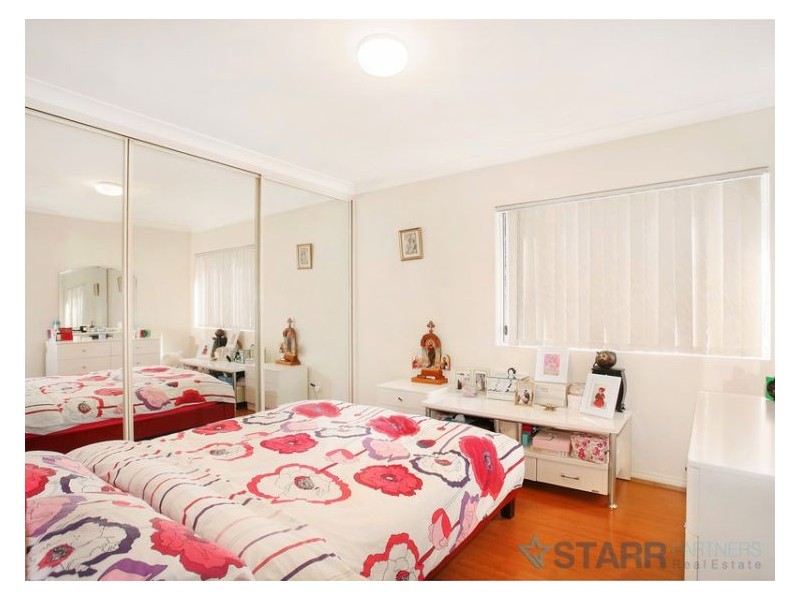 3/53 Windsor Road, Merrylands NSW 2160