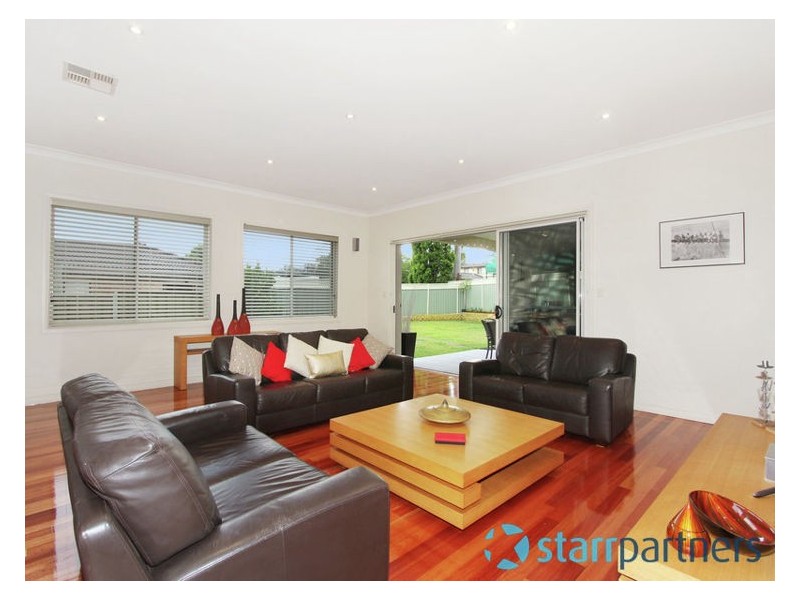 8 Veronica Place, Greystanes NSW 2145