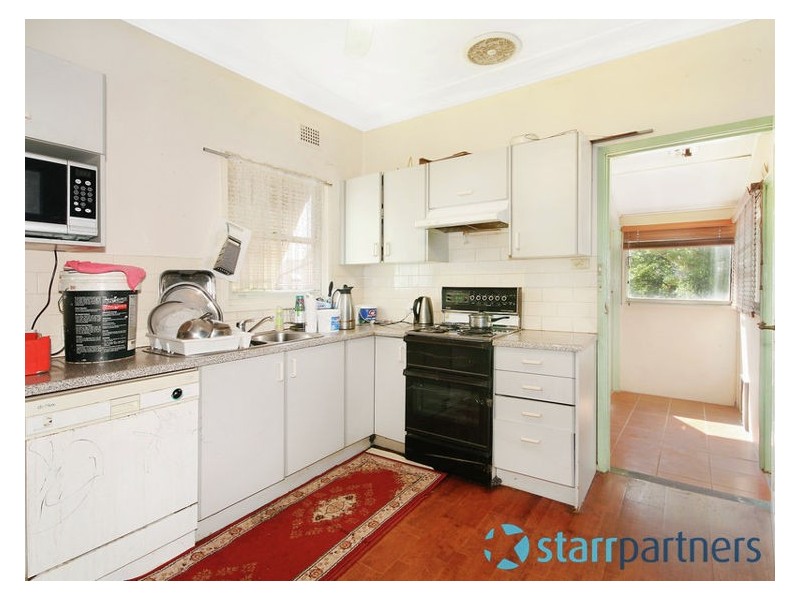 2 Gary Street, Merrylands West NSW 2160