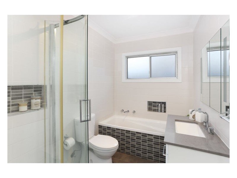 93 Sandra Street, Woodpark NSW 2164