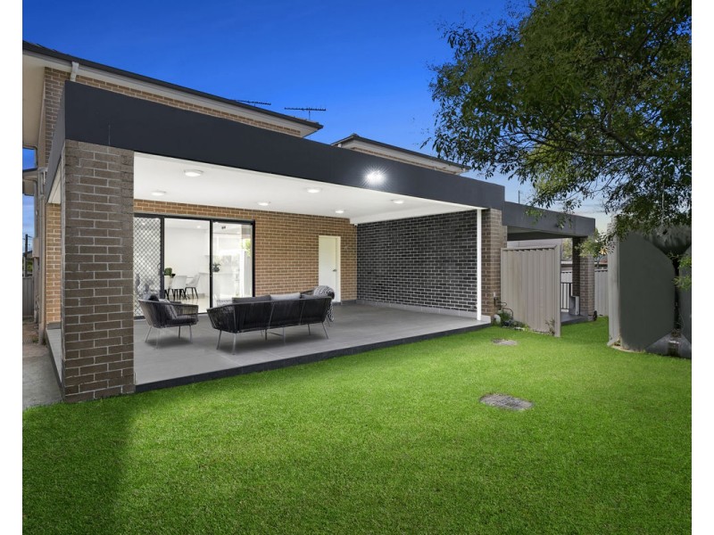 10 Martin Crescent, Merrylands NSW 2160