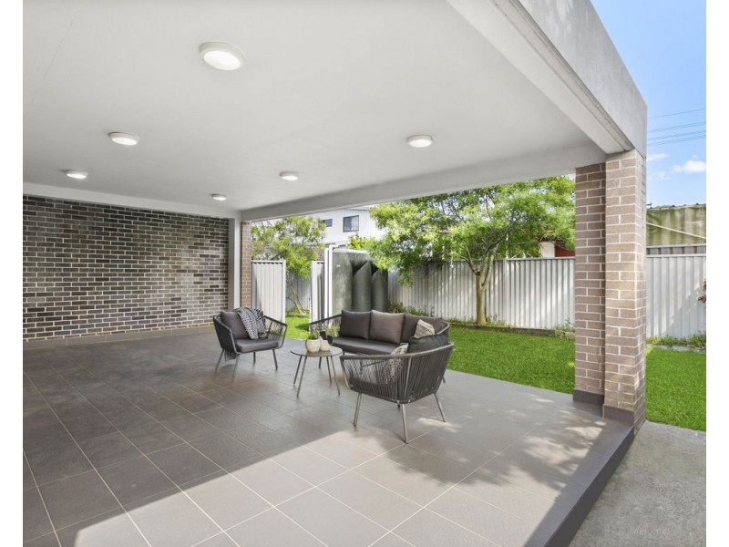 10 Martin Crescent, Merrylands NSW 2160