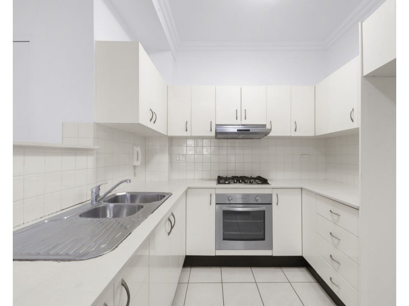 34/30-44 Railway Terrace, Granville NSW 2142