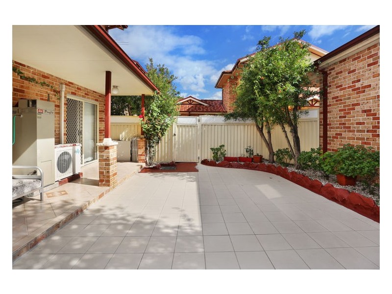 2/1-3 Willara Avenue, Merrylands NSW 2160