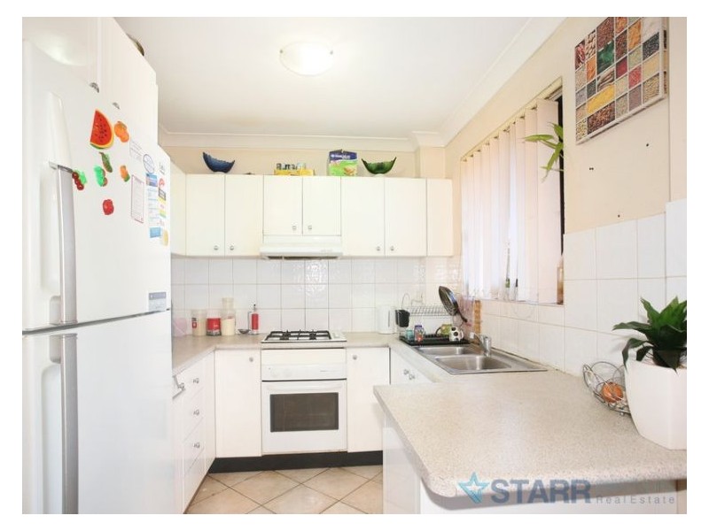 4/43 Newman Street, Merrylands NSW 2160