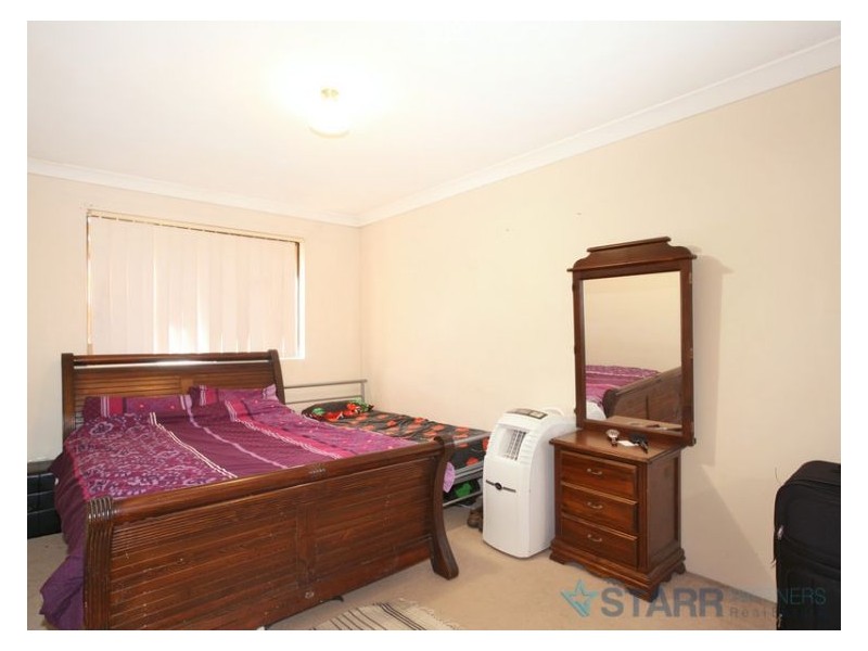 4/43 Newman Street, Merrylands NSW 2160