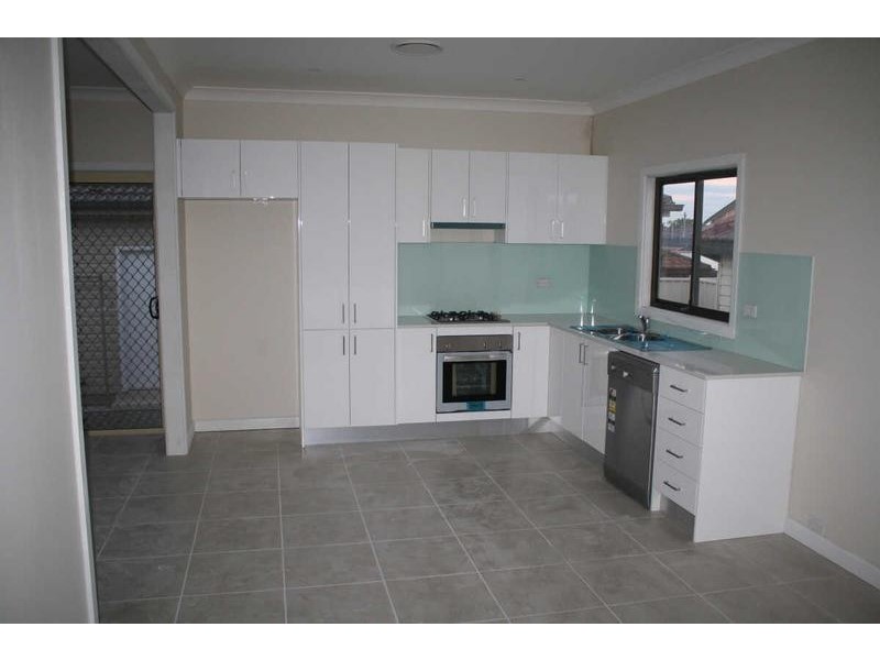 24 AVISFORD STREET, Fairfield NSW 2165