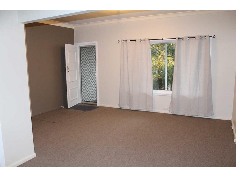 24 PAUL CRESCENT, South Wentworthville NSW 2145