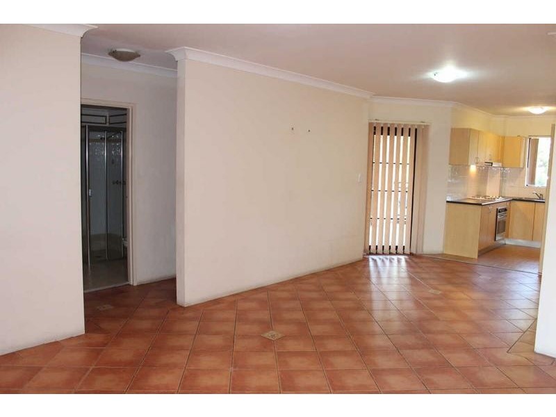 11/105 STAPLETON STREET, Pendle Hill NSW 2145