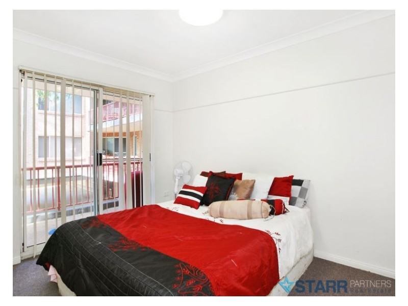 8/22 Burford Street, Merrylands NSW 2160