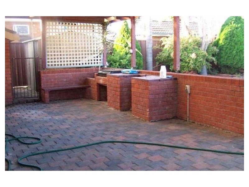 17 CASINO ROAD, Greystanes NSW 2145