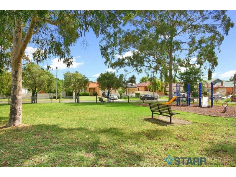 16 KENYONS ROAD, Merrylands NSW 2160