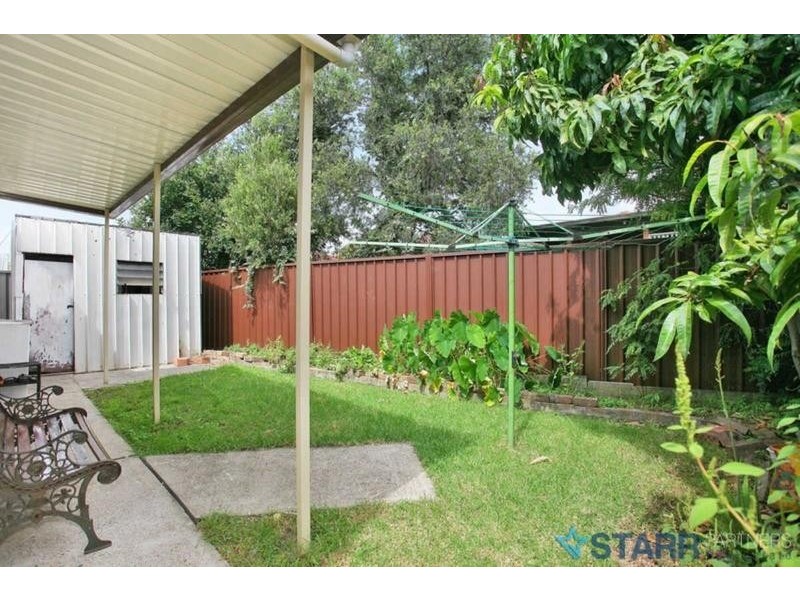 16 KENYONS ROAD, Merrylands NSW 2160