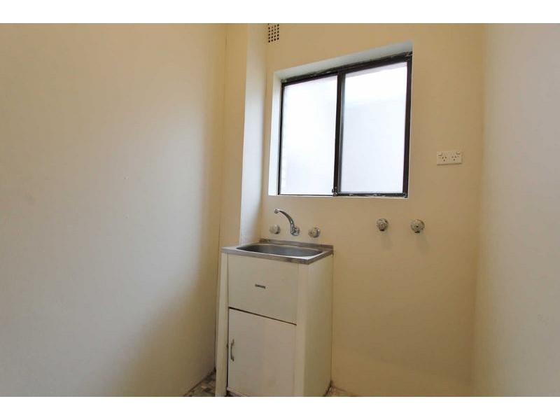 01/43 SHEFFIELD STREET, Merrylands NSW 2160