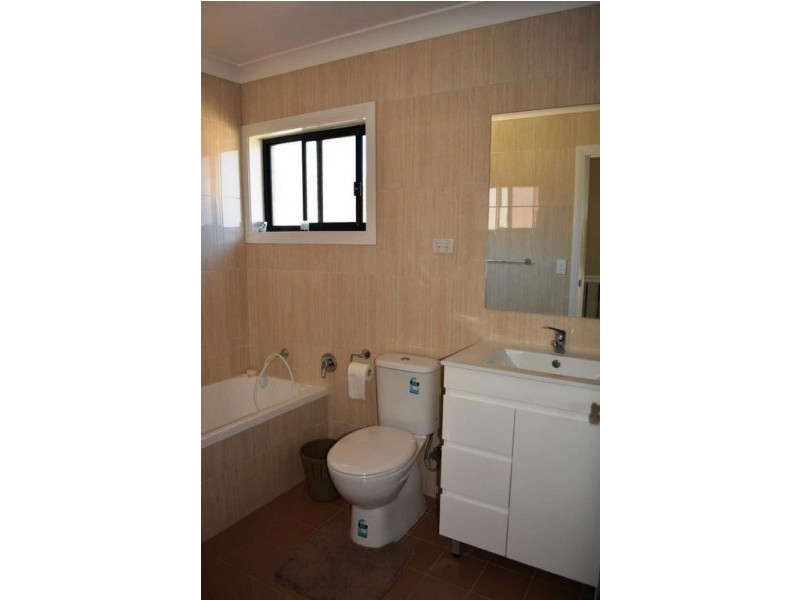 101A FULLAGAR ROAD, Wentworthville NSW 2145