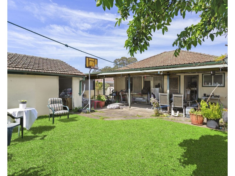 11 Dunshea Place, Guildford NSW 2161