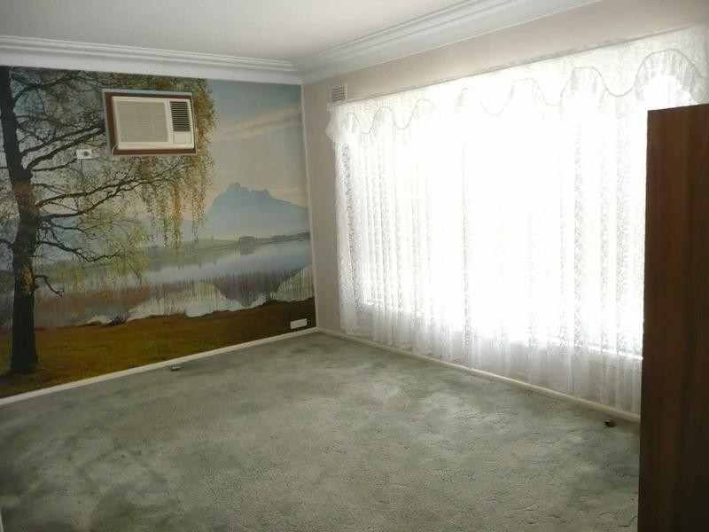 4 GROVE STREET, Guildford NSW 2161