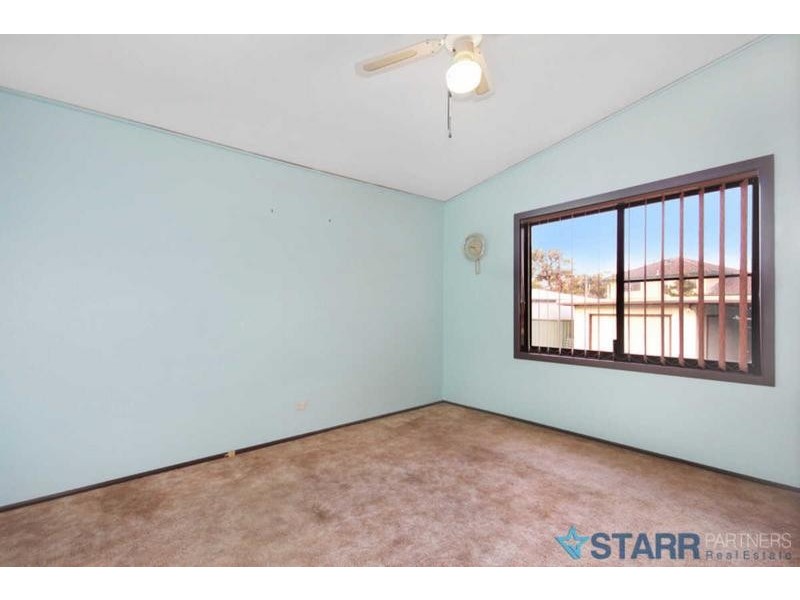 85 GREVILLEA CRESCENT, Greystanes NSW 2145