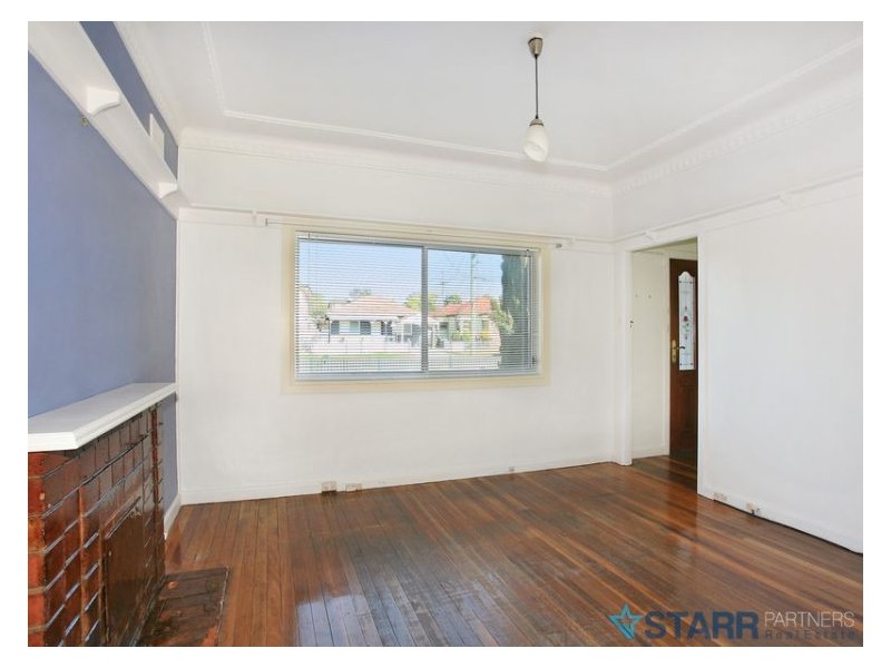 9 Barrett Street, Guildford NSW 2161