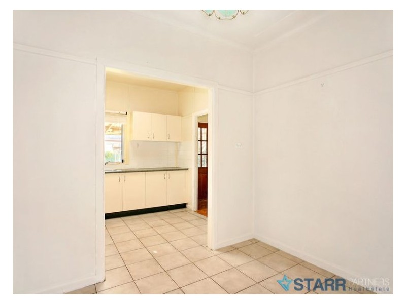 9 Barrett Street, Guildford NSW 2161