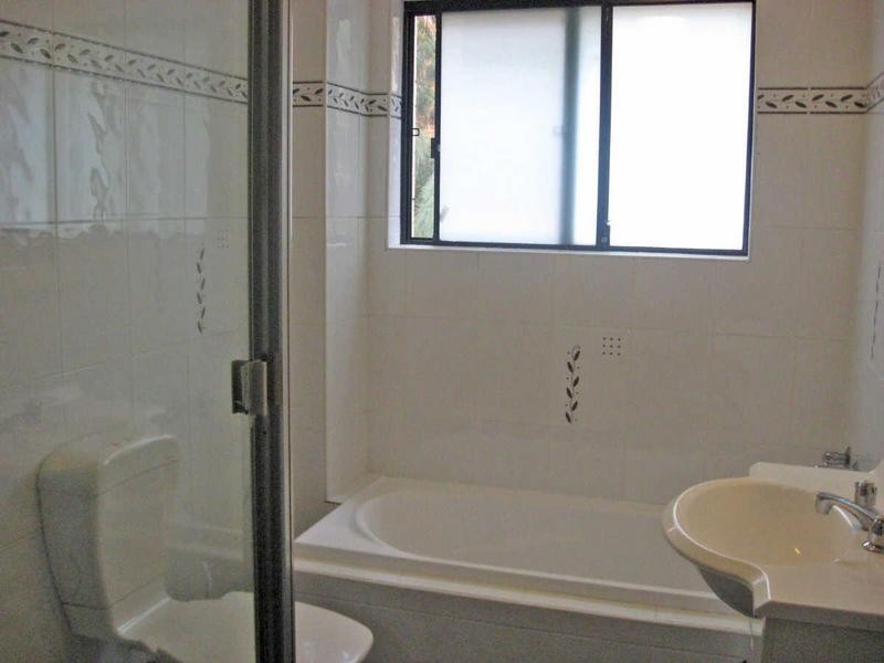 09/04 TREVES STREET, Merrylands NSW 2160