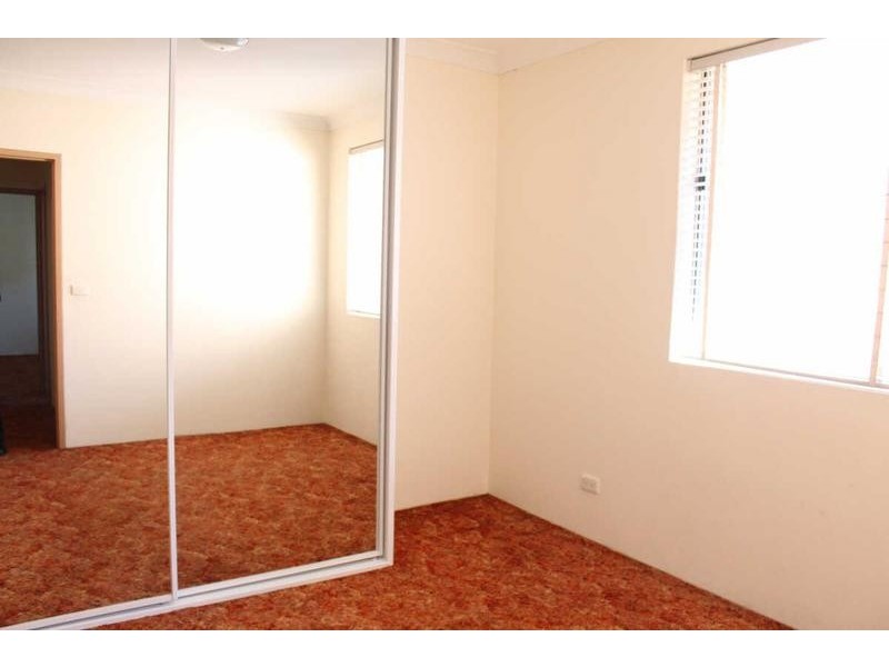 6/8 BRISBANE STREET, Harris Park NSW 2150